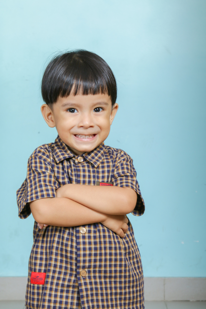 https://zayn20.khitanan.id/dirmember/00000001/dheiyanad/photo-6959-5087-l-202304170229.jpg